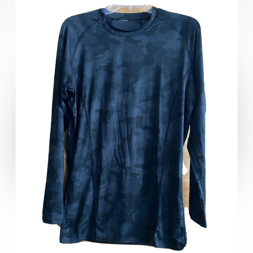 Camo Long-Sleeve Athletic Stretch Dark Gray/Black Mens S or M Pullover